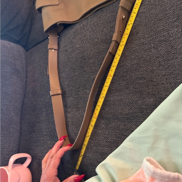 Handbag - Picture 9 of 10